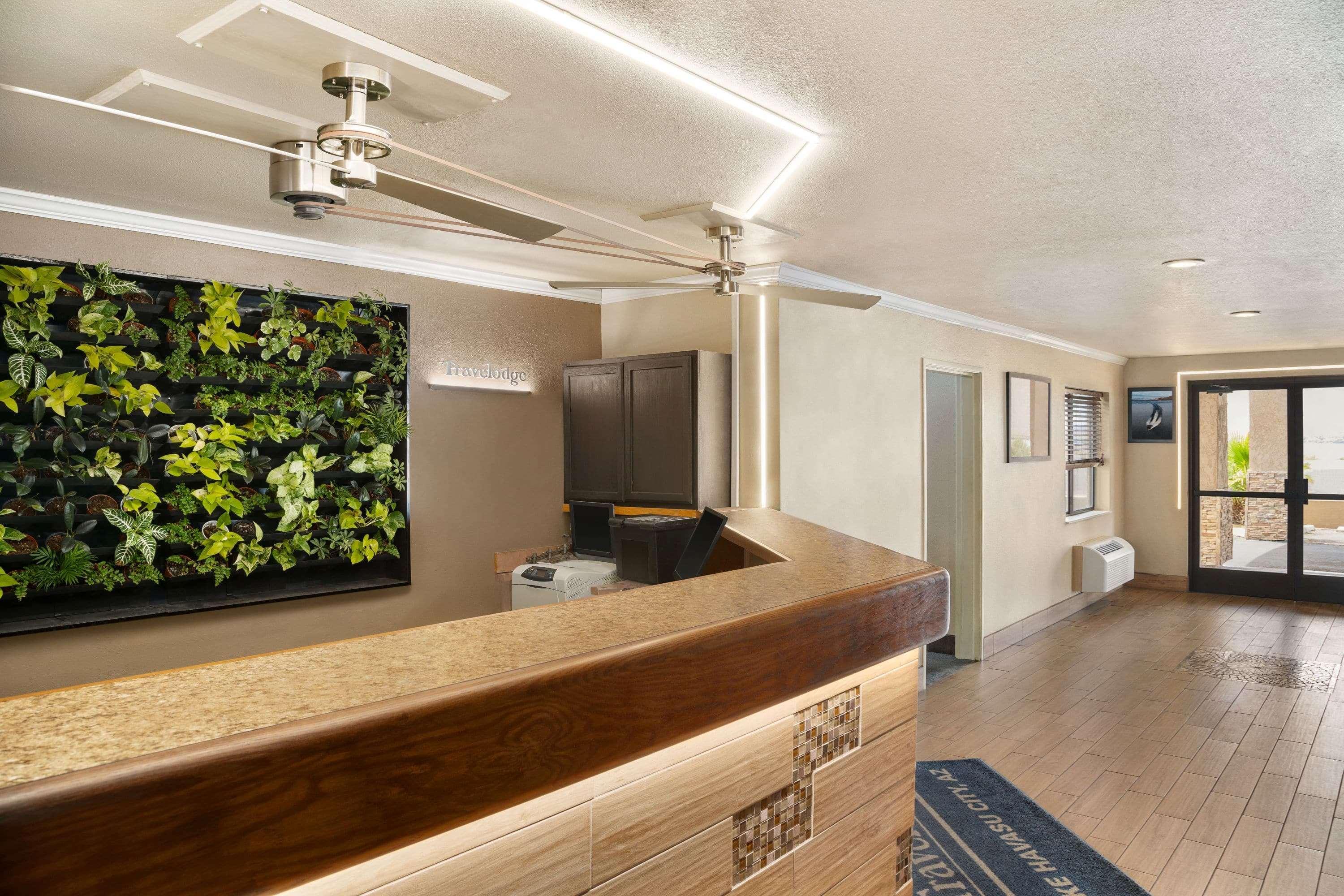 Travelodge By Wyndham Lake Havasu Lake Havasu City Exterior foto